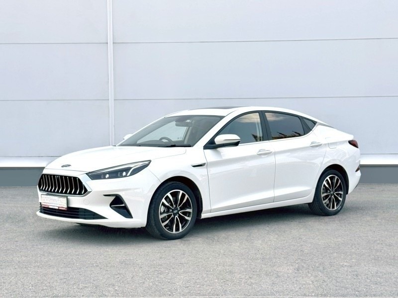 JAC J7